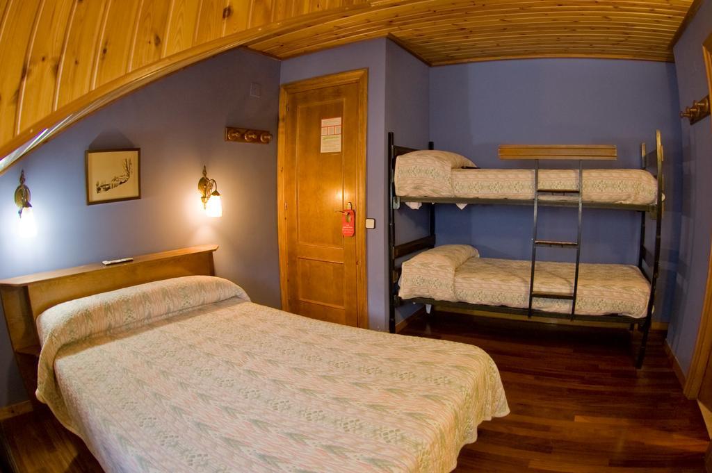 Hotel Avenida Benasque Eksteriør bilde